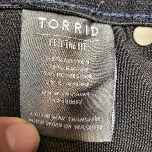 Torrid Jeans Womens 14R Blue Bombshell Skinny Stretch Denim High Rise Wash - Picture 4 of 10